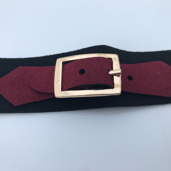 Women Choker Necklace Black Velvet With Buckle - Picture 2 of 8